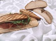 Una foto di impasto senza glutine