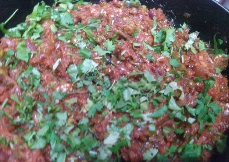 Recipe of Homemade Baingan Bharta