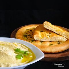 A picture of Whosayna’s Hummus.