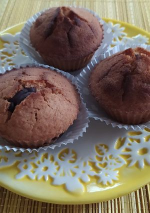 Mindenmentes csoki darabos vaníliás muffin recept fotója
