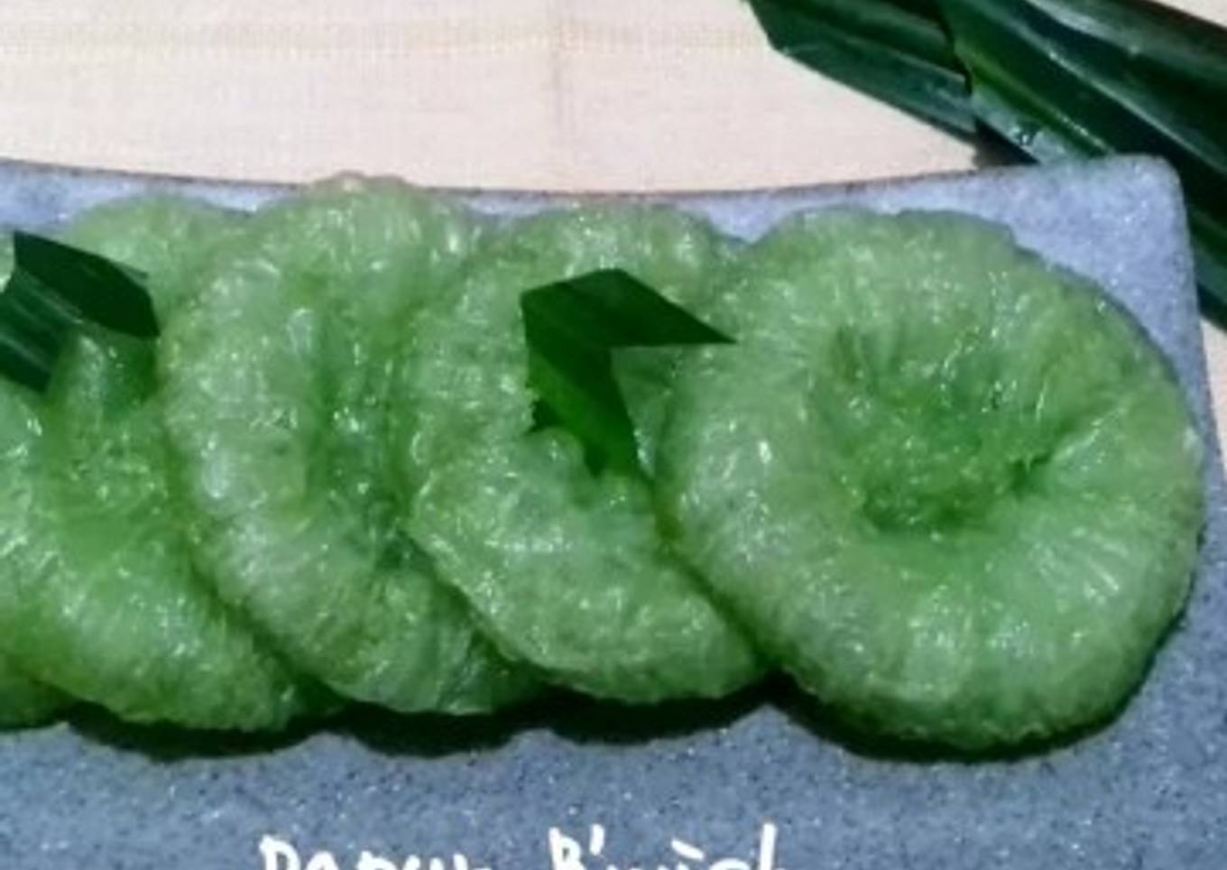 Kue Cucur Pandan