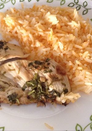 Una foto de Pollo con cilantro y habanero!