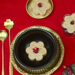 A picture of Singhara Flower Delight 🌼For Navratri Festival Or Any Fasting Falahari Vrat 🌼✨️🌼.