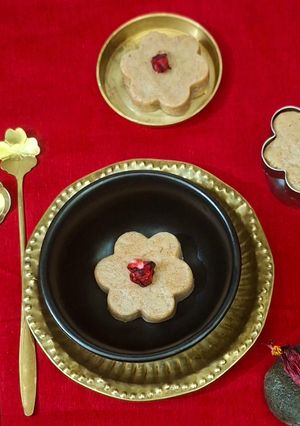 A picture of Singhara Flower Delight 🌼For Navratri Festival Or Any Fasting Falahari Vrat 🌼✨️🌼.
