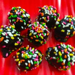 A picture of #Chocolate Balls.