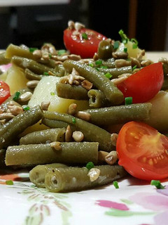 Una foto de Ensalada de judía verde y patata
