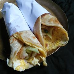 A picture of Kolkata Style Egg roll.