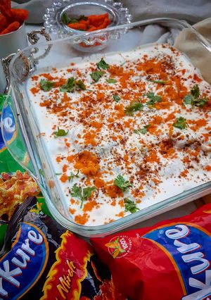 A picture of Dahi bara chaat.