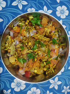 Bhel poori செய்முறை முக்கிய புகைப்படம்