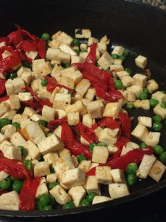 Una foto de Revuelto de tofu