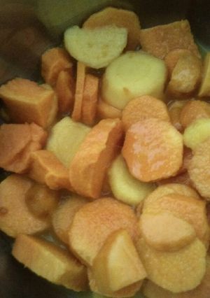 આથેલી લીલી હળદર(Atheli Haldar Recipe In Gujarati) રેસીપી મુખ્ય ફોટો