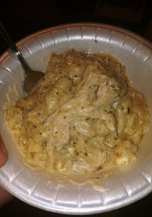 A picture of Crockpot Garlic Parmesan Chicken Pasta.
