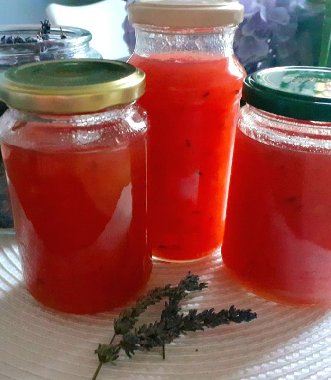 Levendulás dinnyehéj lekvár🍉 recept fotója