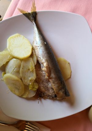 Una foto de Caballas al horno con jengibre