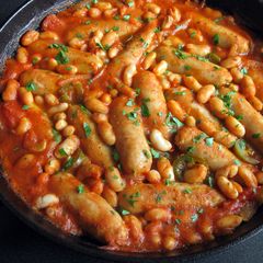 A picture of Chipolatas & Cannellini Beans in Mexican Tomato Sauce.