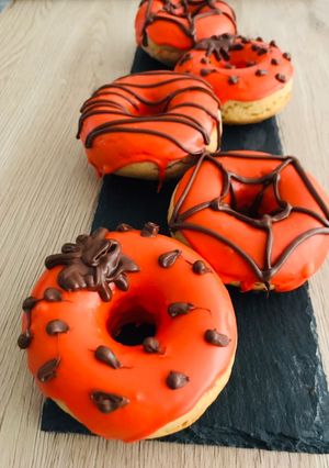 Une photo de Donuts au four
