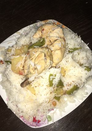 صورة لوصفة رز بالدجاج بطريقة سهلة