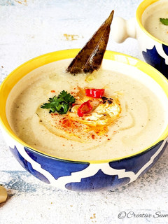 A picture of Cauliflower soup (Gobhi ka soup).