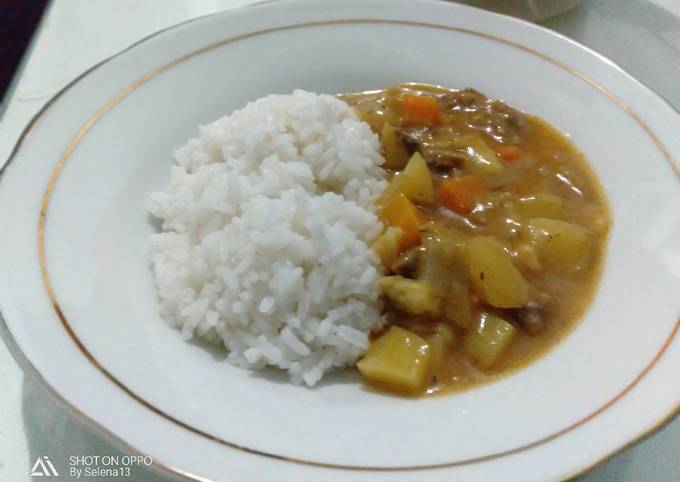 Nasi Kari Bumbu Instan