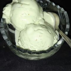 A picture of Pista ice cream.