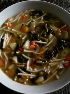Una foto de Potaje de verduras y pasta