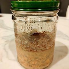 A picture of Cinnamon Overnight Rolled Oats.