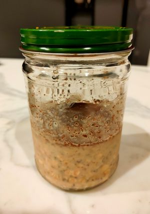A picture of Cinnamon Overnight Rolled Oats.