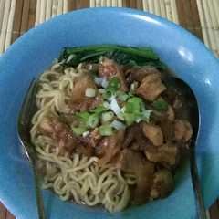 Mie Ayam রেসিপির প্রধান ছবি