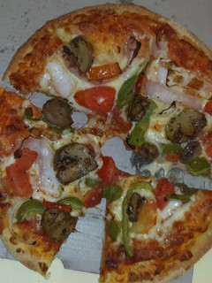 A picture of Cheese pizza.