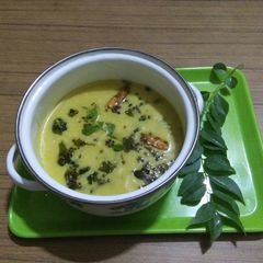 A picture of Lobiya kadhi.