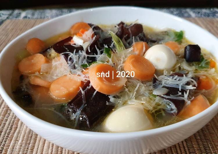 Cara Termudah Menyiapkan Sayur Sop Kimlo Sosis #masakanindo 🇮🇩 Super Enak