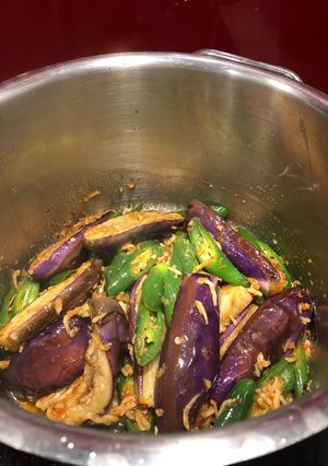 A picture of Eggplant in spicy chilli.