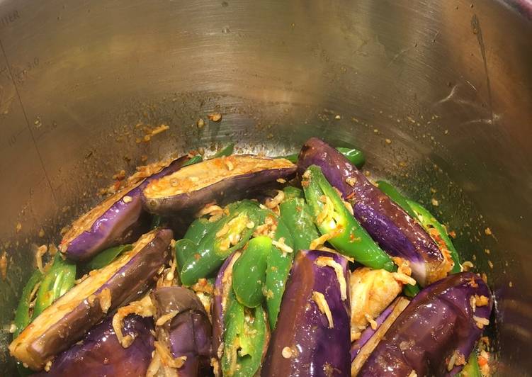 Eggplant in spicy chilli