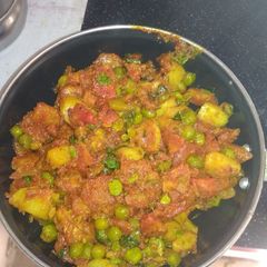 A picture of Gajar matar ki sabji.