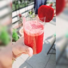 A picture of Fresh juice of carrot beetroot and gooseberry.