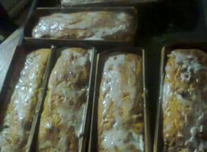 Una foto de Budín de vainilla con nueces y chispita de chocolate