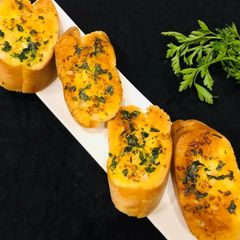 A picture of Garlic bread.