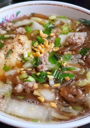 Hình của món Miến tỏi đen nấu thịt.