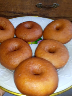 A picture of Soft and fluffy doughnuts 🤩😋.