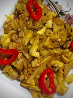 عکسی از دستور قورمه قارچ محلی👌😉🍄🌶