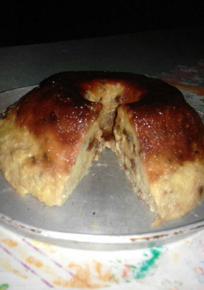Una foto de Budín de pan ; nueces y pasas !!