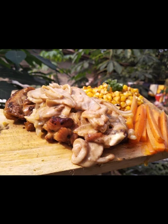 Cara Mudah Membikin Resep Chicken steak with mushroom sauce yang Lezat Sekali Anti Ribet, Menggugah Selera