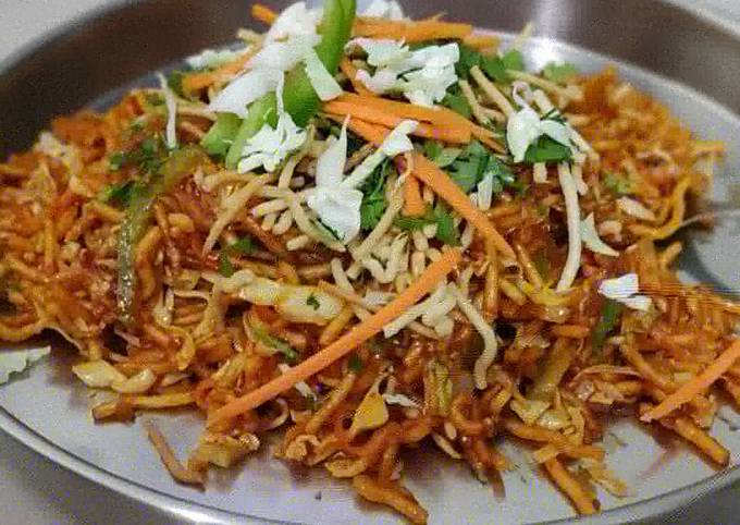 Steps to Prepare Super Quick Homemade Chinese Bhel