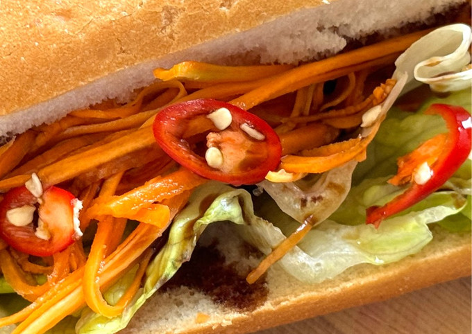 Bánh mì chay rau củ