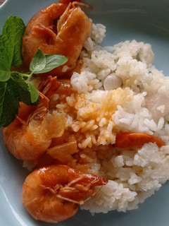 Foto resep Nasi liwet udang pedas