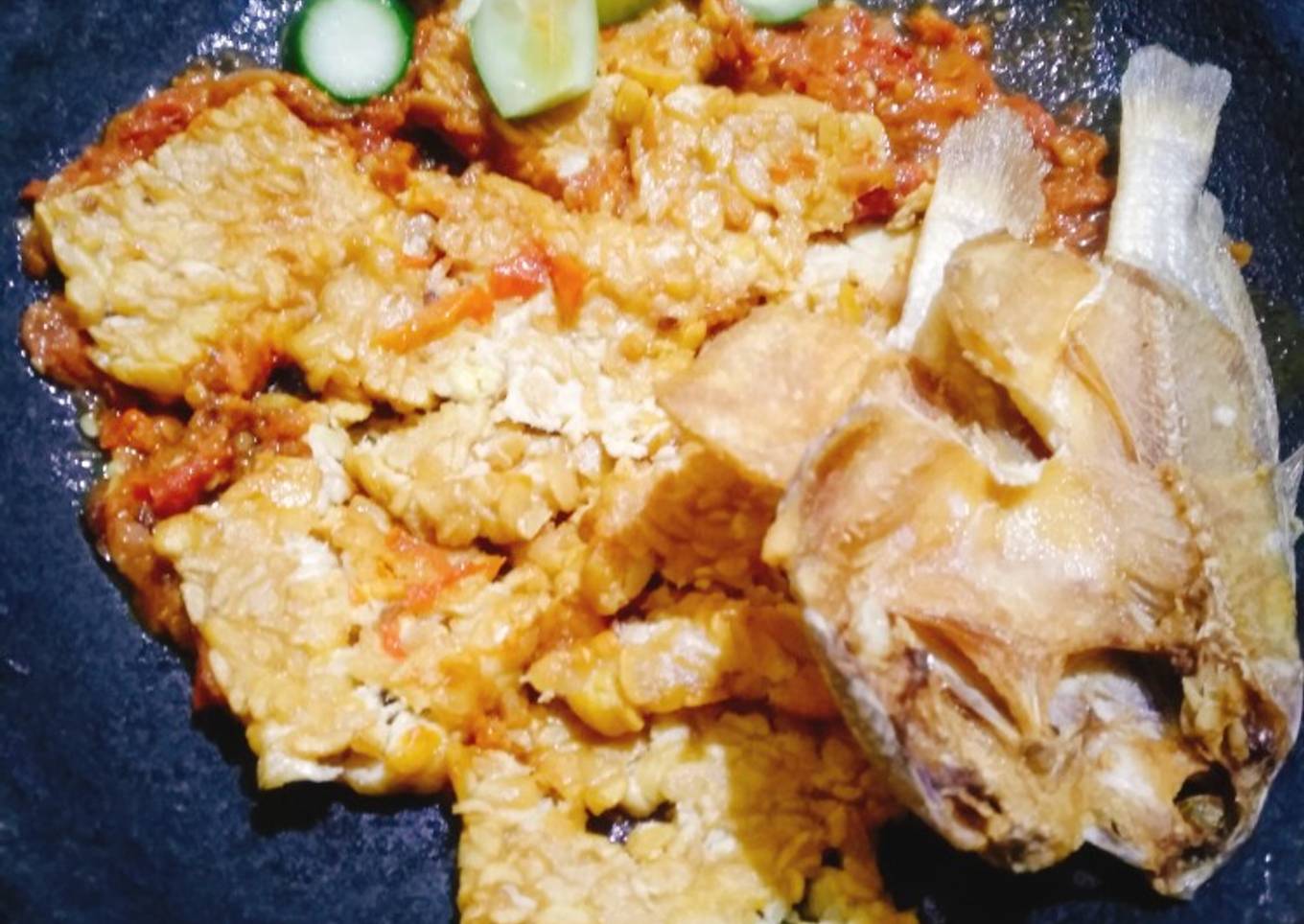 Penyet tempe sambel π
tomat