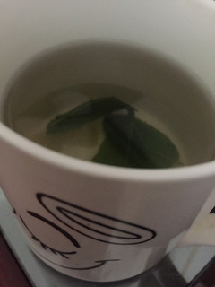 Una foto de Infusión de jengibre y hierbabuena