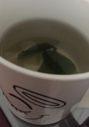 Foto principal de Infusión de jengibre y hierbabuena