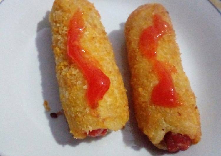 Recipe of Appetizing Super simple sausages sandwich roll