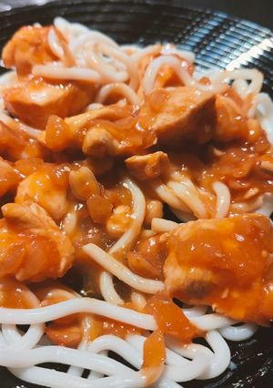 Une photo de Poulet façon asiatique